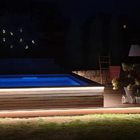 וילה Secret Garden House - Pool & Sauna